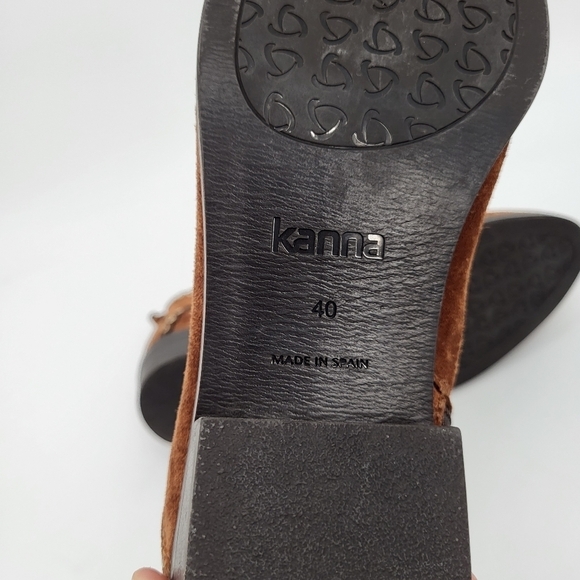 Kanna Genuine Suede Leather Chelsea Ankle Booties Side Zip Tan Brown Size 40 9 - Picture 6 of 10
